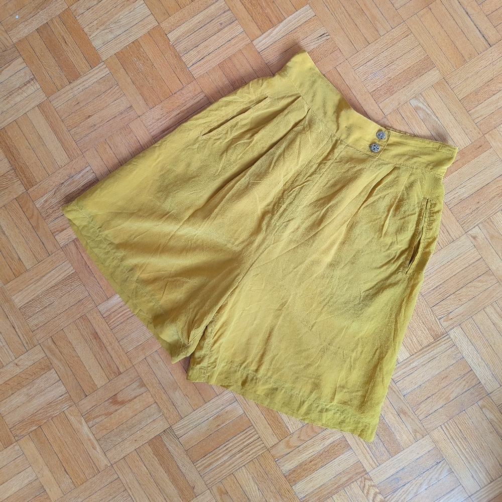 100% Silk Ultra High Waist Fully Lined Shorts